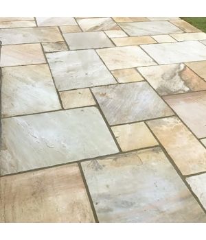 Calibrated Mint Fossil Indian Riven Sandstone Mixed Size Paving Patio Slabs Pack