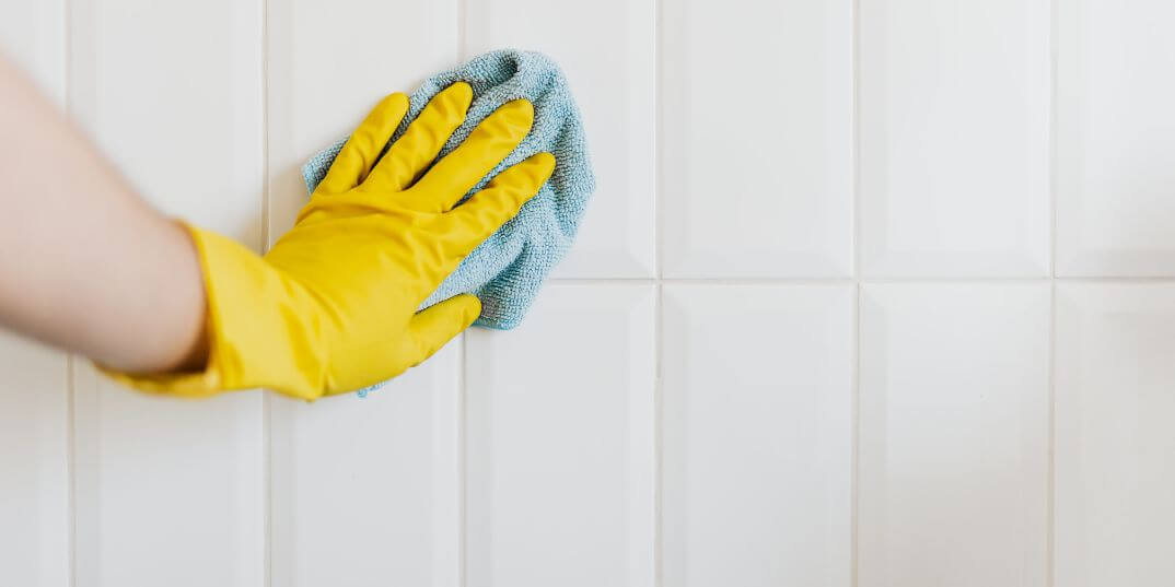 How to Clean Porcelain Tiles Properly