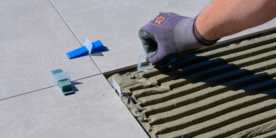 Tile Adhesive Calculator (How Much Do You Need?)